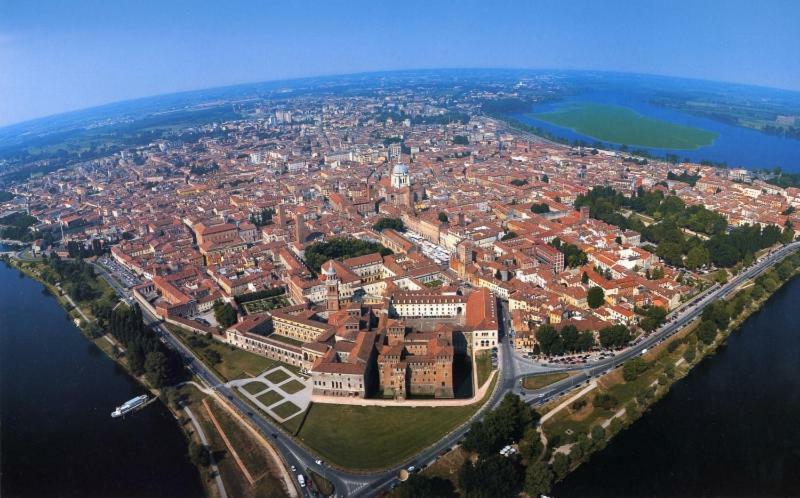 Alla Casa Del Betto Porto Mantovano Exterior foto